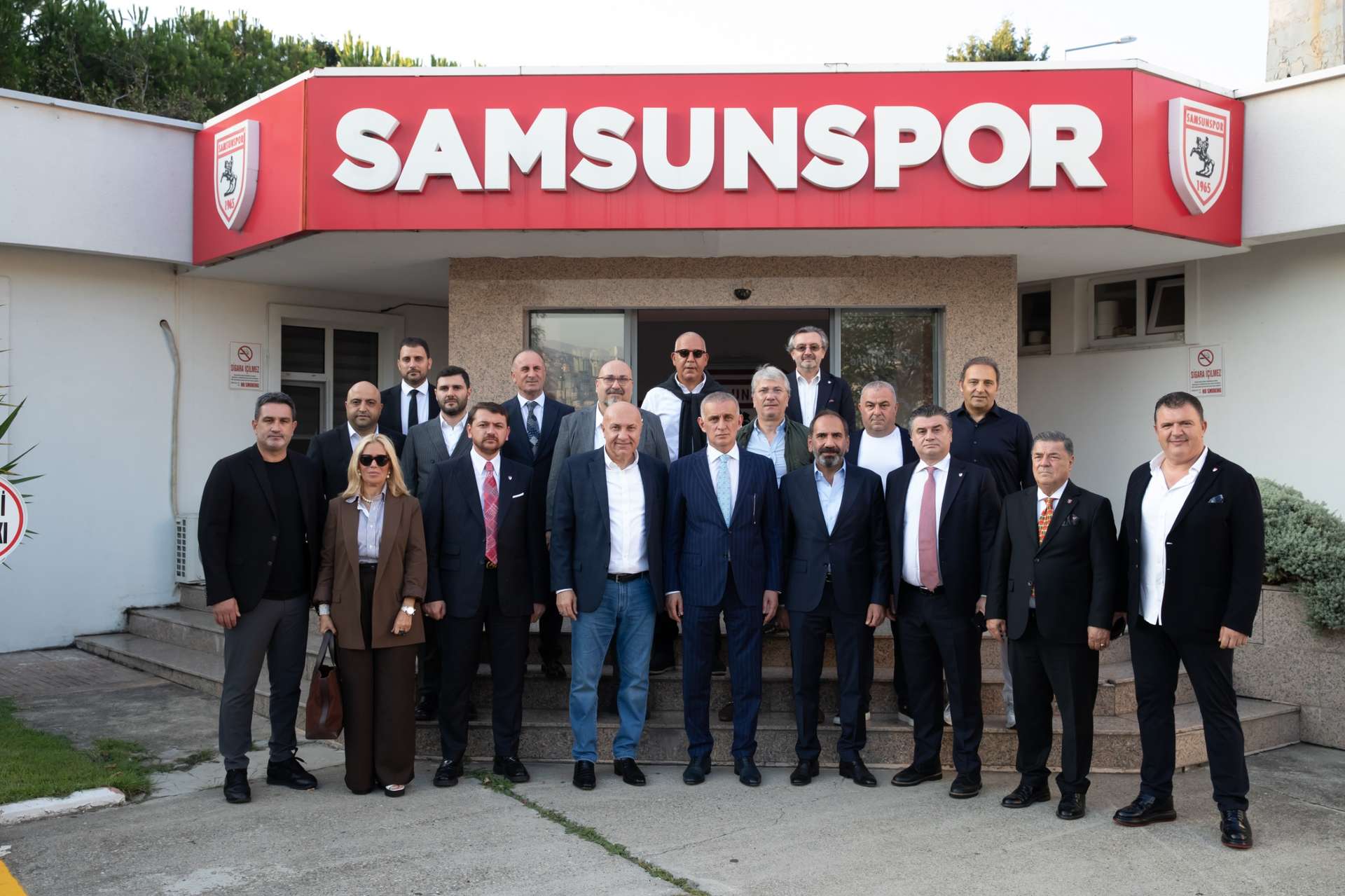 Hacıosmanoğlu: "Samsunspor İle Gurur Duyuyoruz"