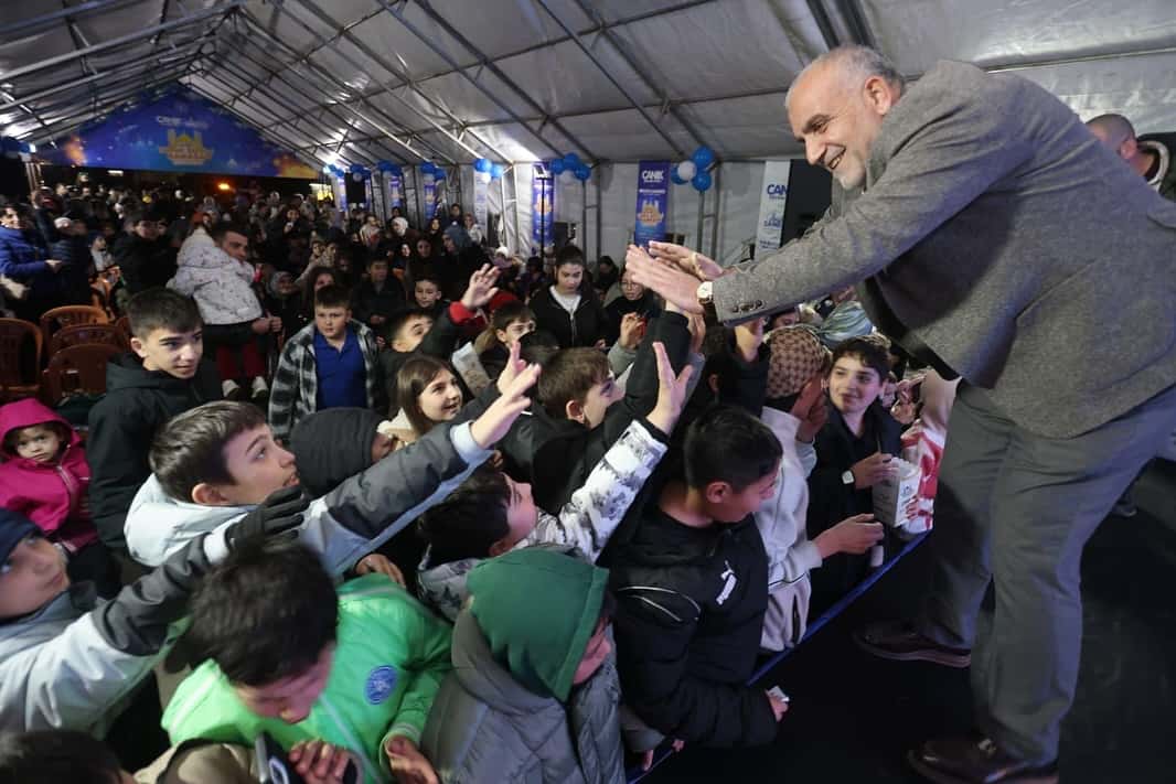 İbrahim Sandıkçı Canik’te Ramazan Geleneğini Yaşattı