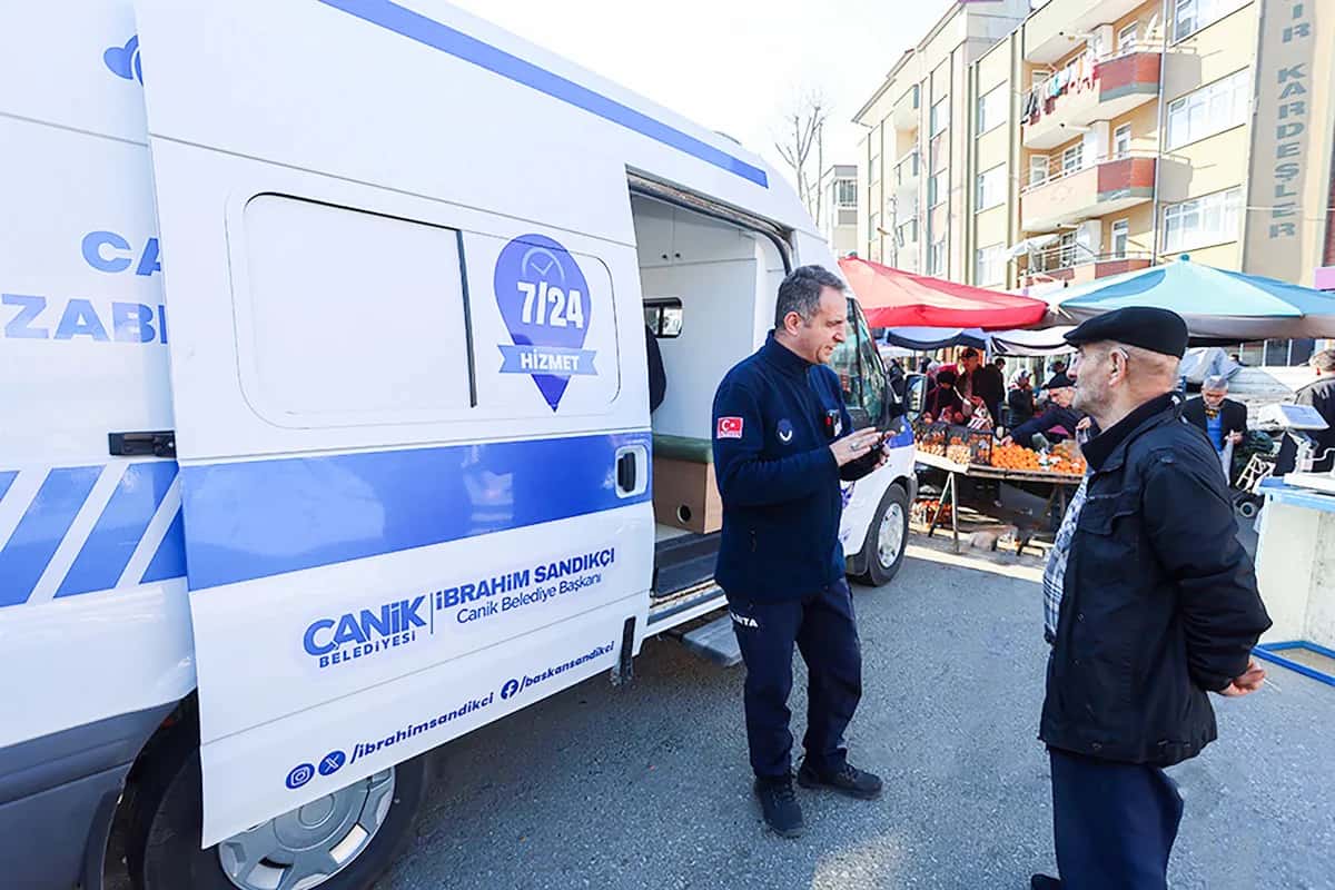 Canik Belediyesi Mobil Zabıta Çözüm Merkezi ile Hizmeti Ayağa Götürüyor
