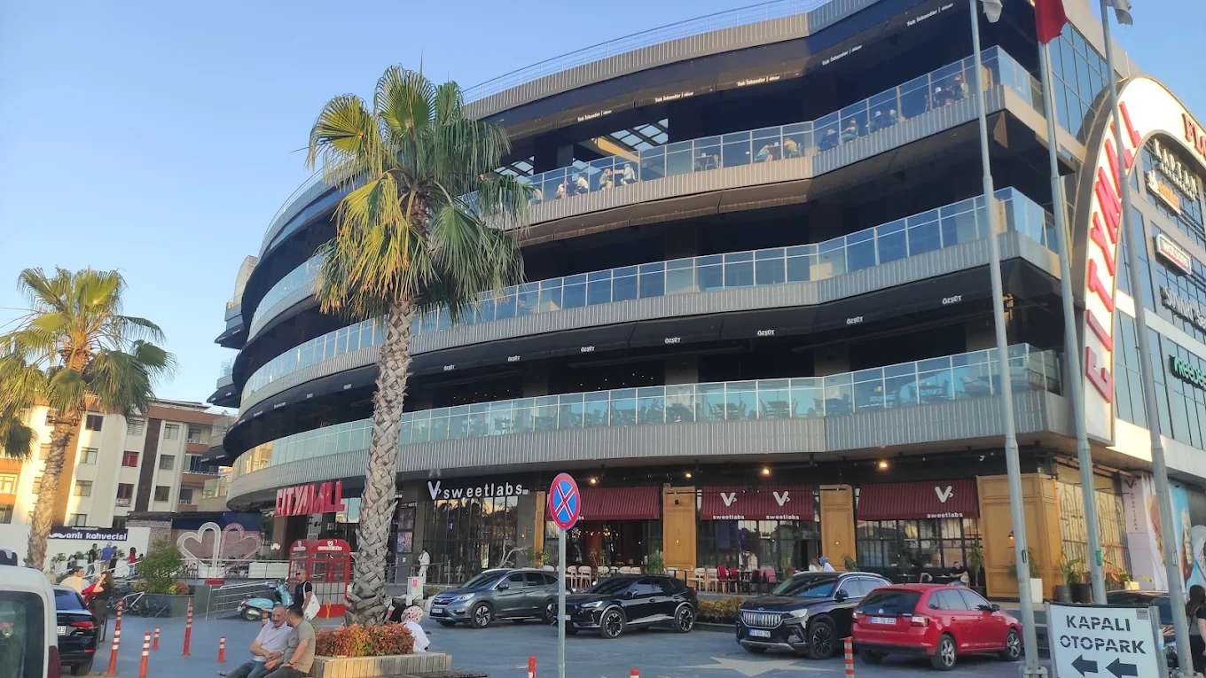 Atakum’un Kalbine Kilit Vuruldu! City Mall AVM Kapatıldı!