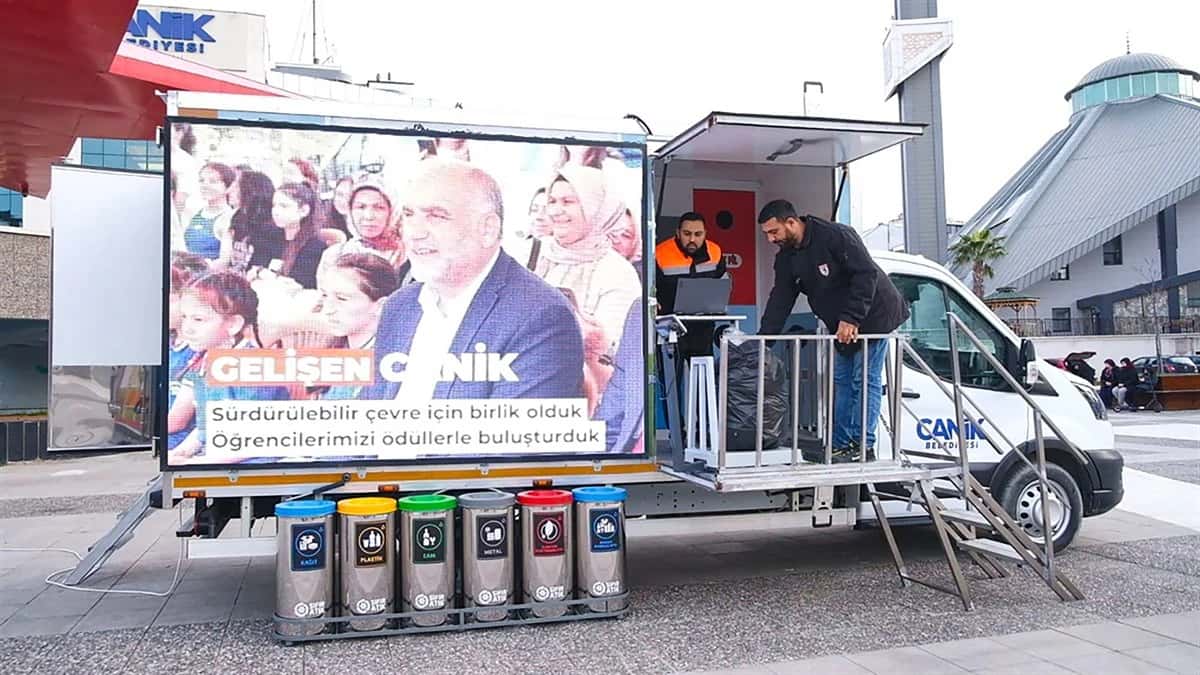 Canik Mobil Sıfır Atık Aracı ile 5 Ton Atık Ekonomiye Kazandırıldı