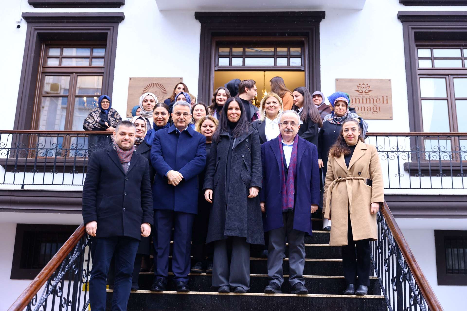 Çiğdem Karaaslan İlkadım Belediyesi Hanımeli Konağı’nı Ziyaret Etti