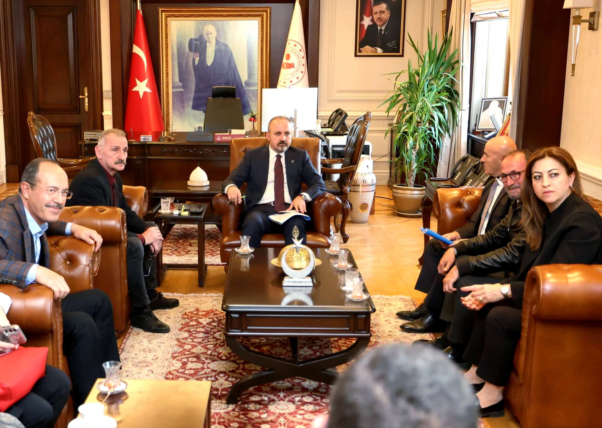 Uluslararası Basın Konfederasyonunun önerisi karşılık buldu