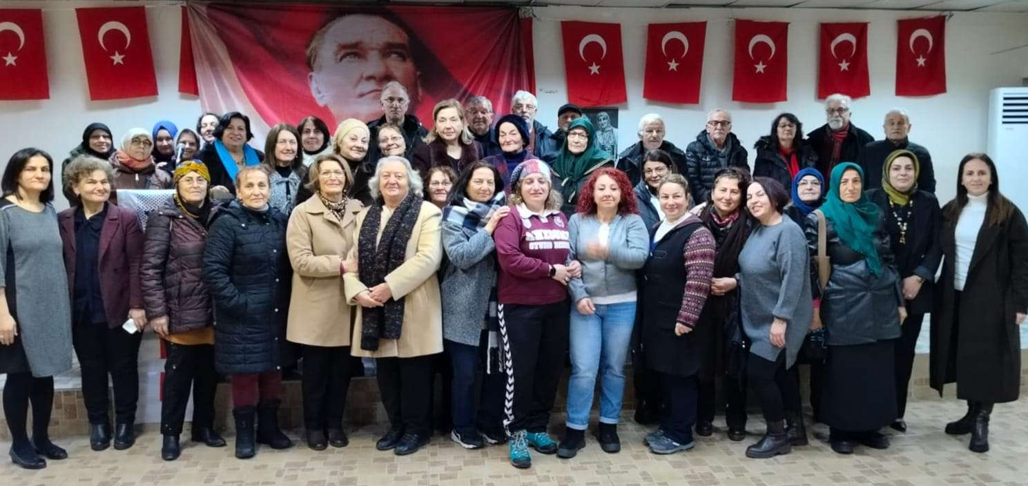 Pınar Türenç: "Kadınlar seslerini yükseltmeli!"