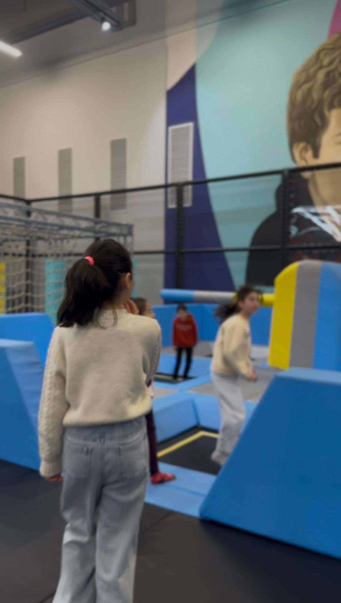 Tüfekci Vakfı bayram öncesi çocukların yüzünü güldürdü