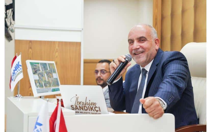 Nikah kıyana para bile var!