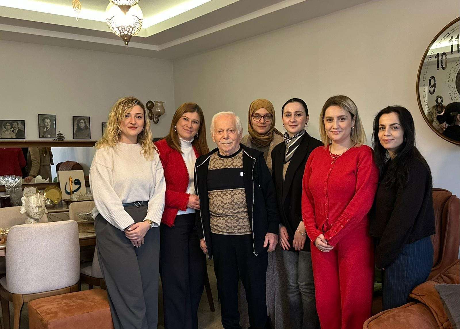 Tüfekci Vakfı Gönüllere Dokunmaya Devam Ediyor