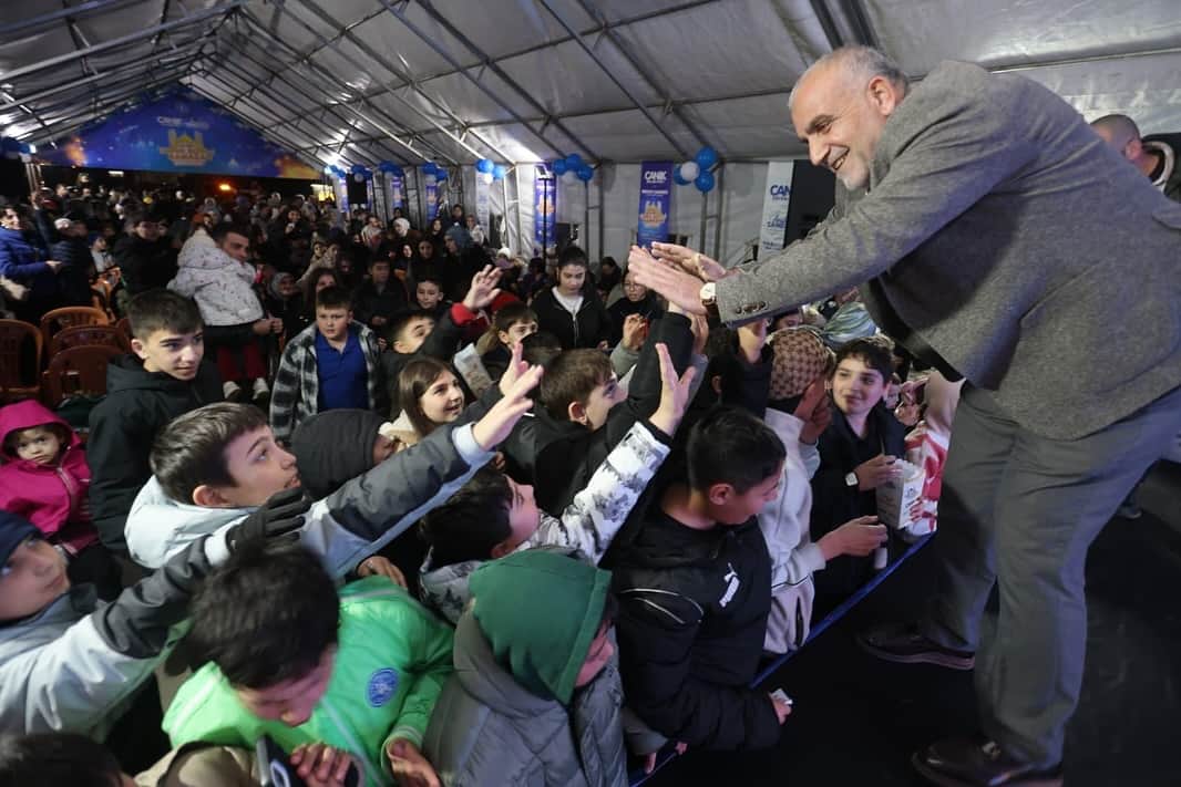 İbrahim Sandıkçı Canik’te Ramazan Geleneğini Yaşattı
