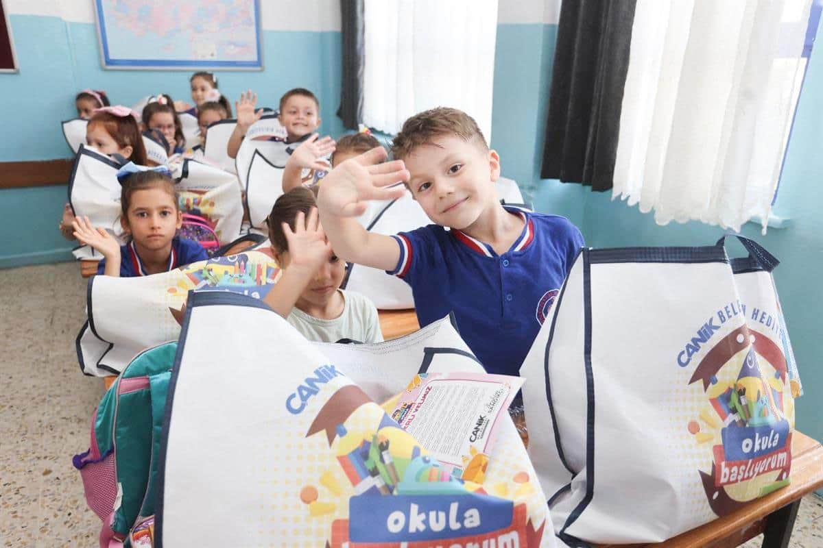 Canik Belediyesi çocukları sevindirdi