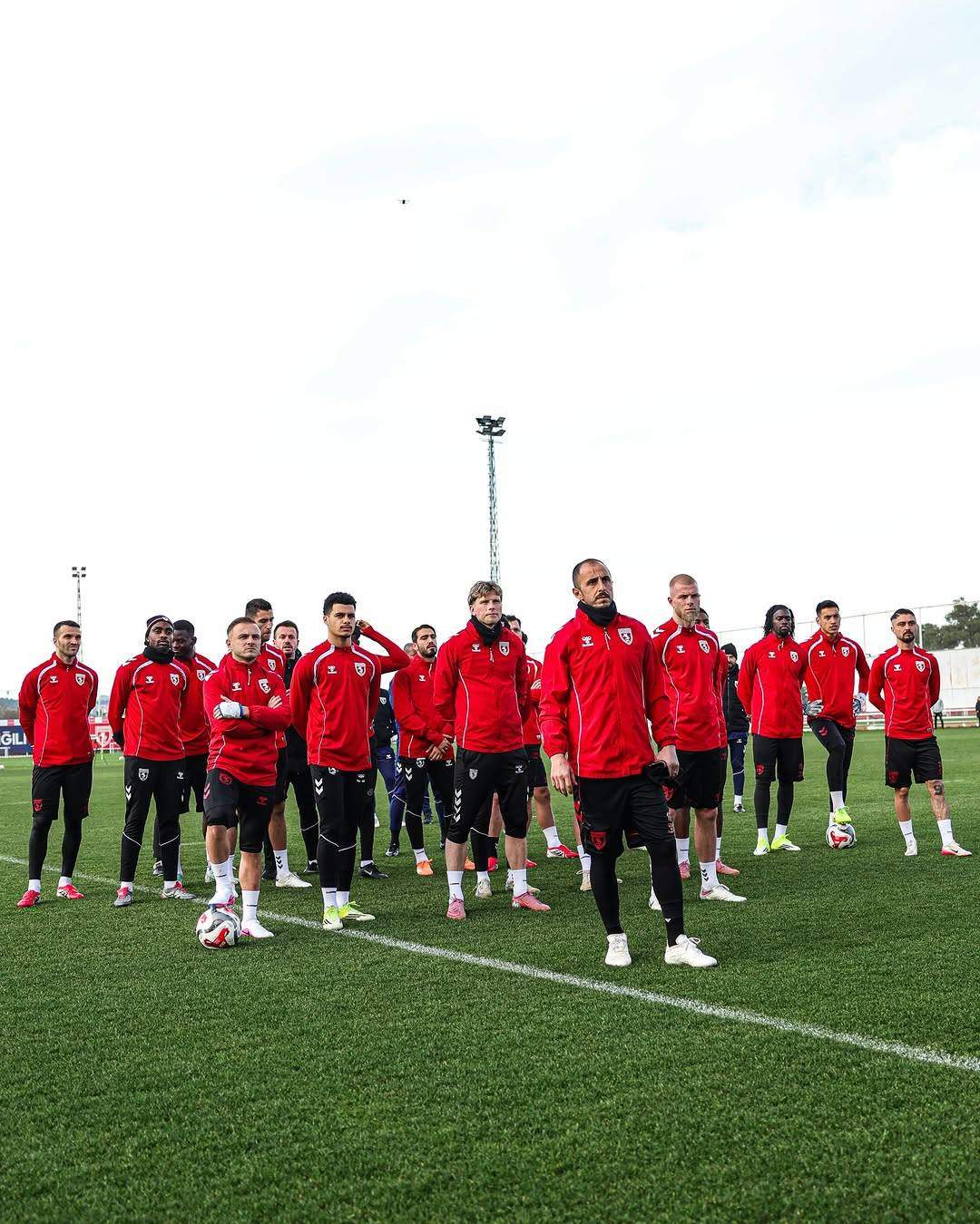 Samsunspor Deplasmanda Kayıp: Galibiyet Hasreti Dinmiyor