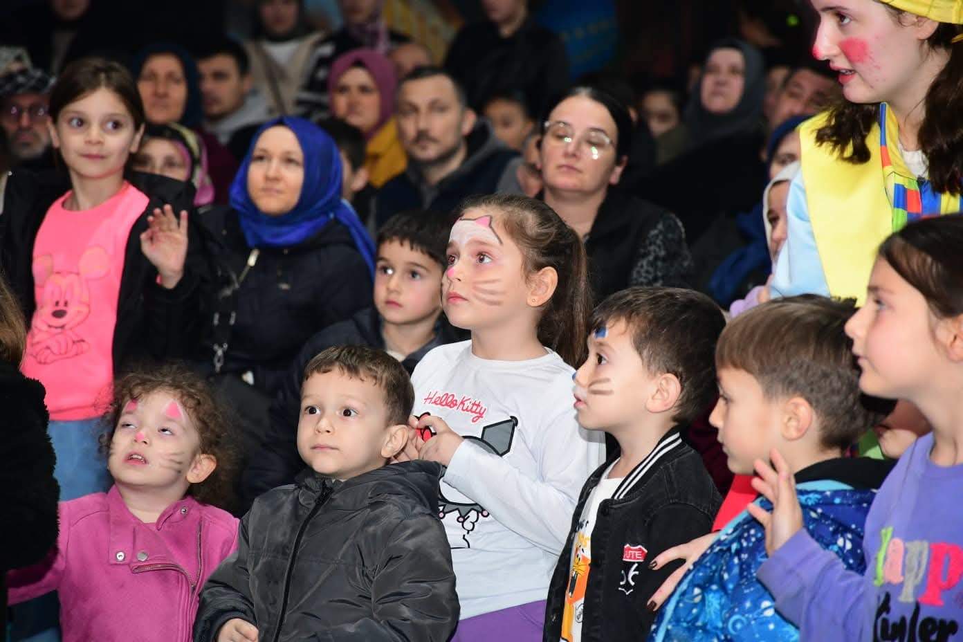 Terme Belediyesi Ramazan Sokağı İle Gelenekleri Yaşatıyor