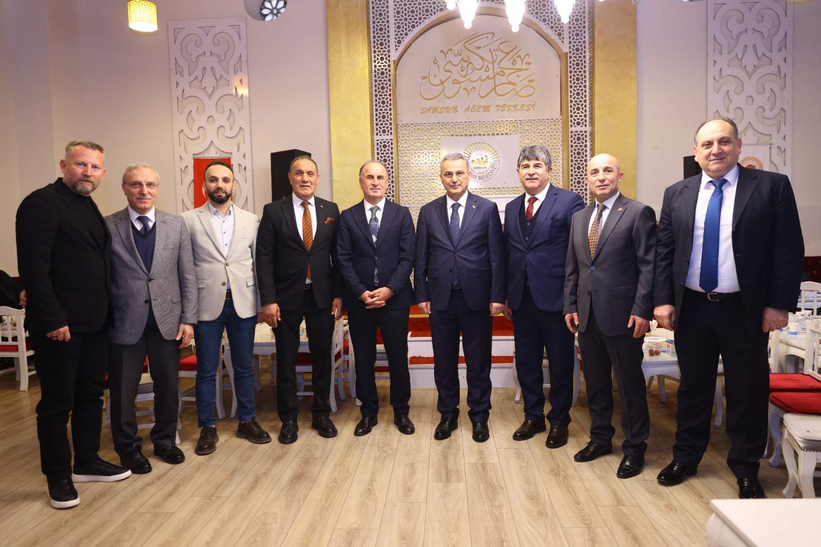 İlkadım Belediye Başkanı İhsan Kurnaz Bayramda Vatandaşlarla Buluştu