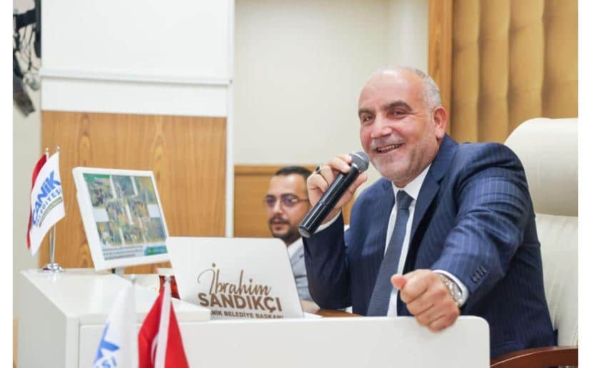 Nikah kıyana para bile var!