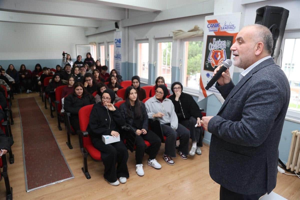 Başkan İbrahim Sandıkçı gençlerle buluşuyor!