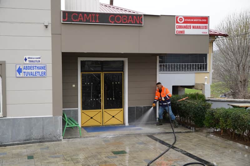 Atakum Belediye Başkanı Serhat Türkel İbadethanelerde Hijyen Seferberliği Başlattı