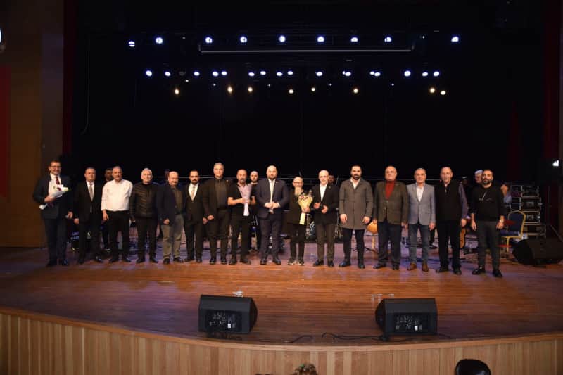 Atakum Belediye Başkanı Serhat Türkel Sanatseverlerle Buluştu