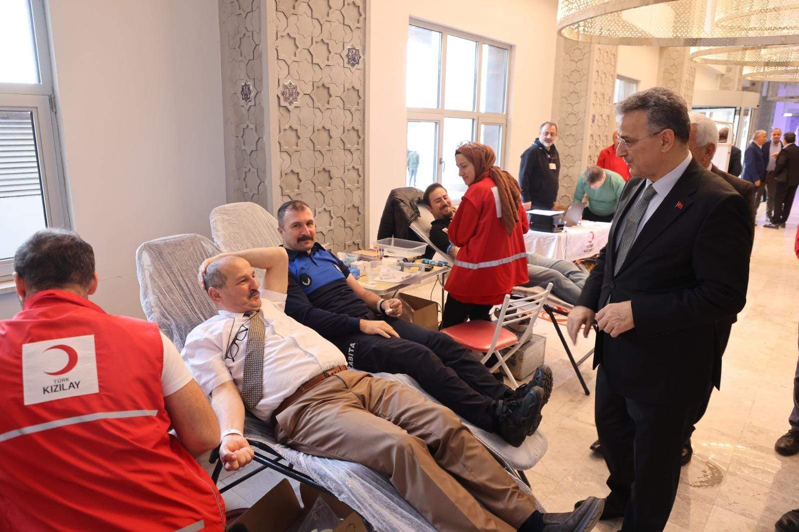 "Kan bekleyenlere umut oluyoruz"