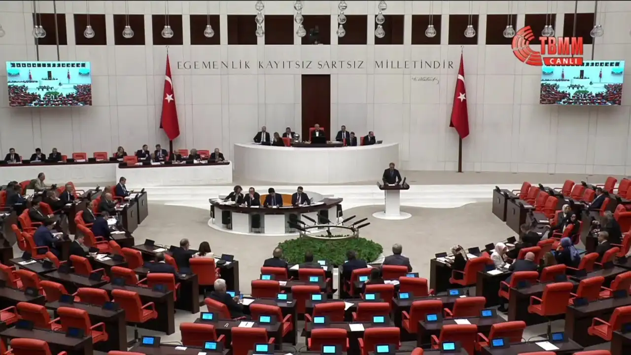 Memur Sicil Affı İçin Meclis’e Kanun Teklifi Sunuldu