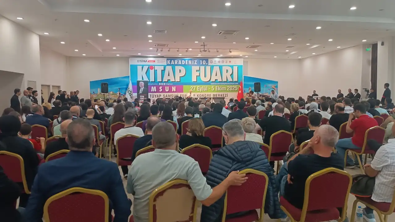 Ümit Özdağ'a Samsun'da yoğun ilgi