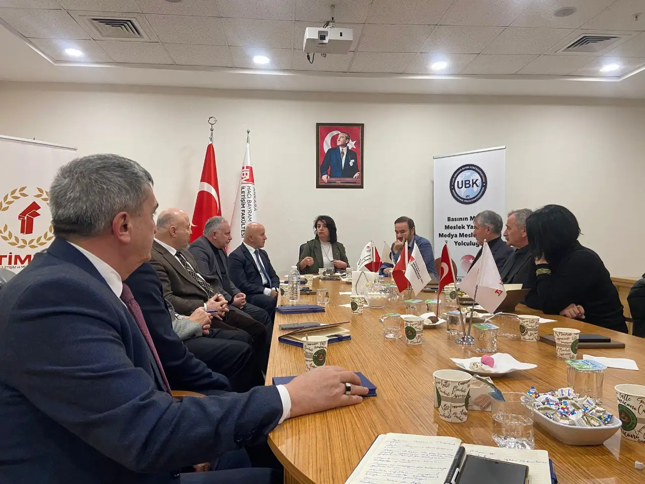 Medya Yasası Taslağı İçin Akademik ve Mesleki Güç Birliği