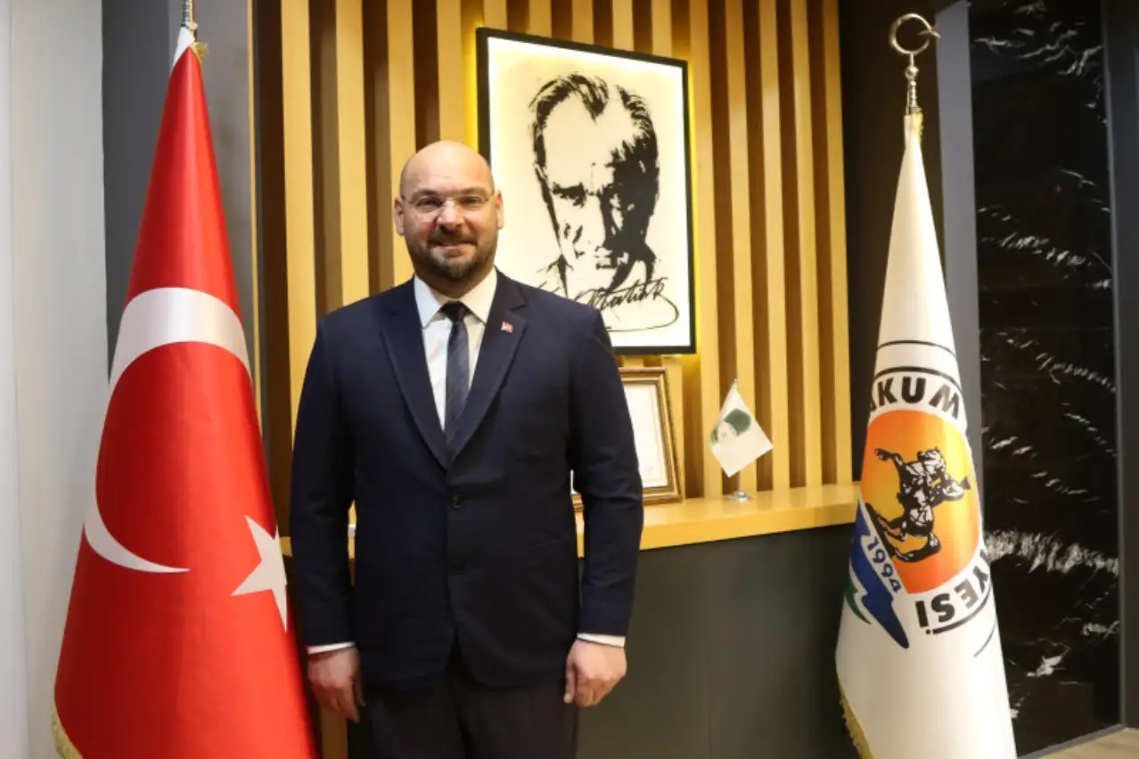 Atakum Belediye Başkanı Serhat Türkel Bayramı Kutladı