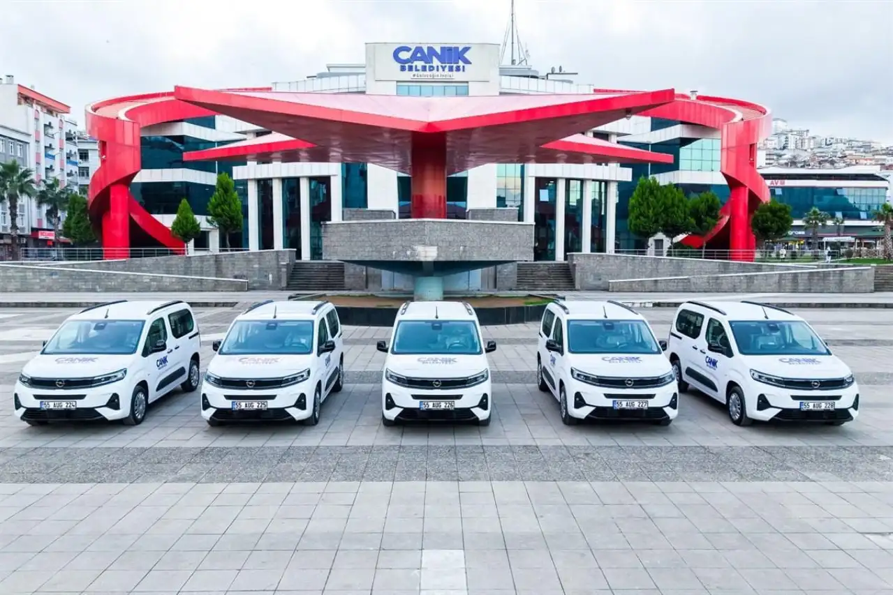 Başkan Sandıkçı: "Canik'te Araç Filomuzu 4 Katına Çıkardık"