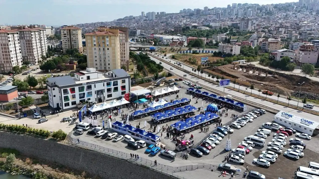 Canik Belediyesi'nden Rekor