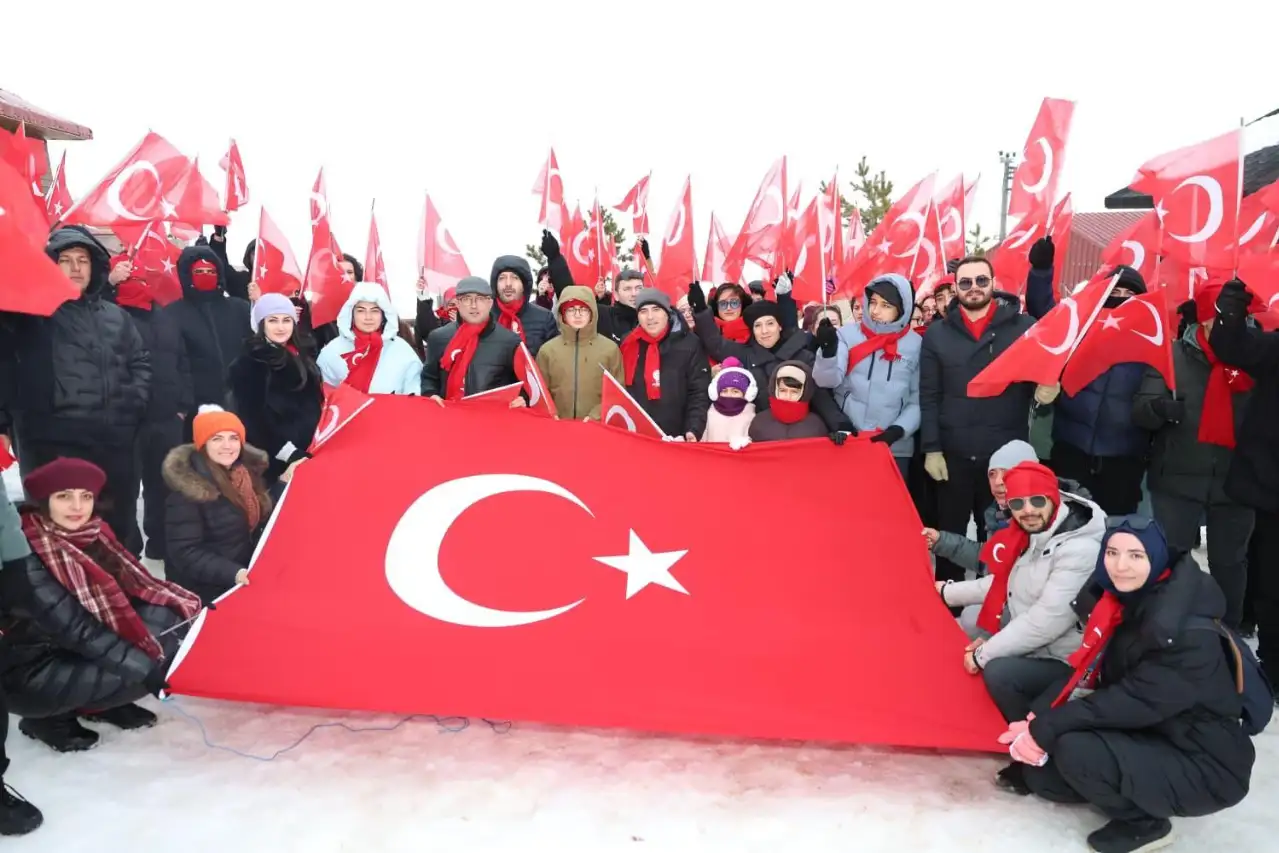 Ladik Akdağ Kayak Merkezi Gençlerin Akınına Uğradı