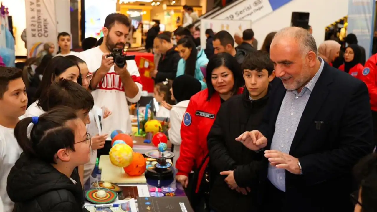 Canik'in Keşif Kampüsü'nden bir başarı daha: Yapay zekâ ve sıfır atık projeleri ödülleri topluyor