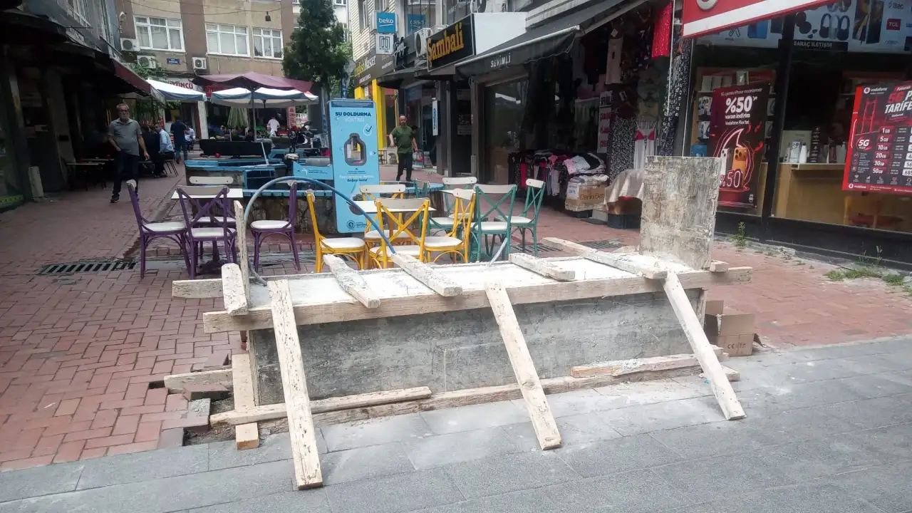 Samsun'un Demokrasi Alanı Süleymaniye Geçidi’ne Beton Engel!