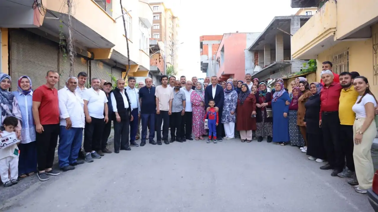 Başkan Kurnaz Kıran Mahallesi’nde Vatandaşla Buluştu: ‘Tüm Talep Ve Önerileri Dikkate Alıyoruz’
